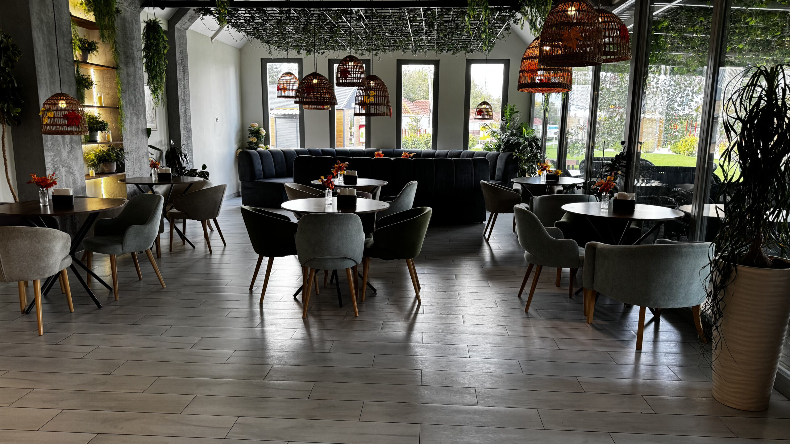 Просторный зал